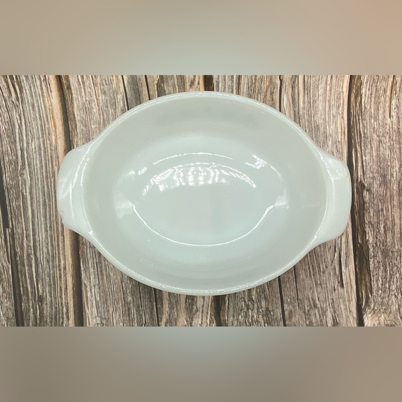 Vintage Anchor Hocking -  Fire King 1 1/2 Quart Oval Covered Meadow Green 433 - Picture 4 of 11